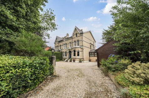 7 Mauldeth Road, Heaton Mersey, SK4