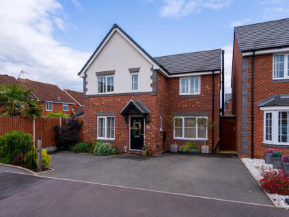 Cortland Way, Stourport On Severn, DY13