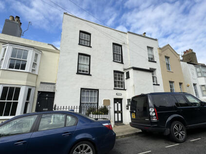 Tackleway, Hastings, TN34