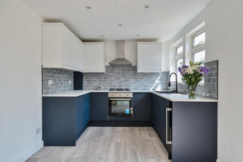 crossley Close, Bristol, BS36