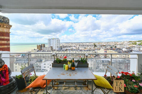 St. Margarets Place, Brighton, BN1