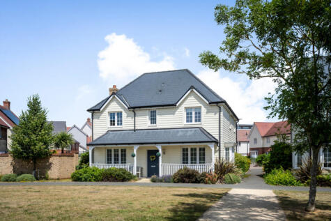 Marina Walk, Colchester, CO5