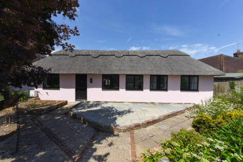 Main Road, Hastings, TN35