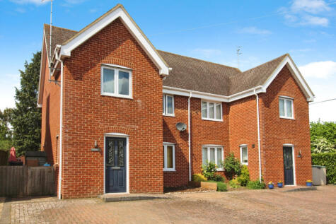 The Close, Andover, SP11