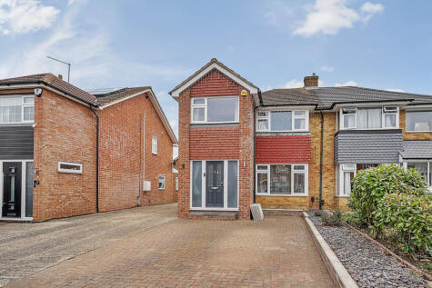 Latona Drive, Kent, DA12