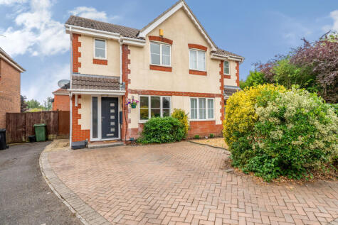 Westons Brake, Bristol, BS16