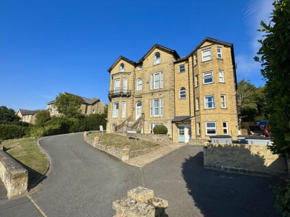 West Hill Road, Ryde, PO33