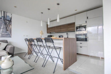 Ferry Court, Cardiff, CF11