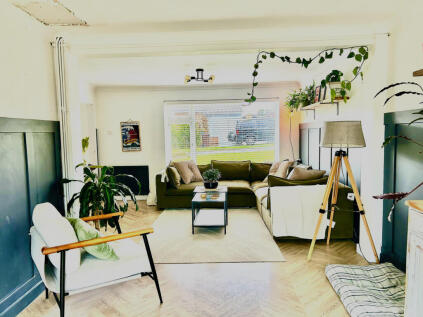 Blossom Walk, Hailsham, BN27