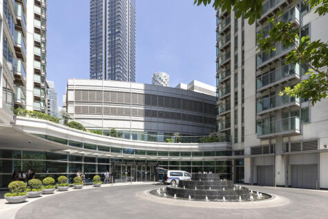 Pan Peninsula Square, London, E14