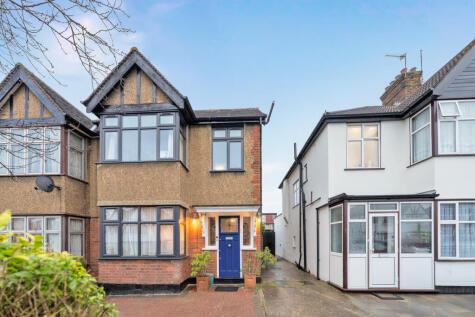 Redhill Drive, Edgware, HA8