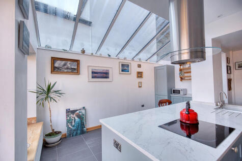 Station Road, Deal, CT14