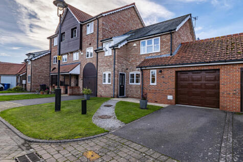 The Moorings, Burton Waters, Lincoln, LN1