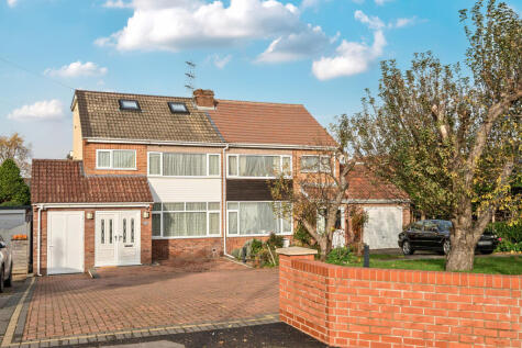 Badminton Road, Bristol, BS36