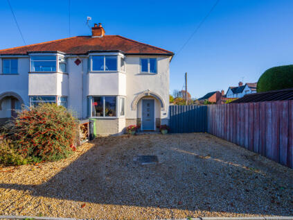 Morton Avenue, Fernhill Heath, WR3