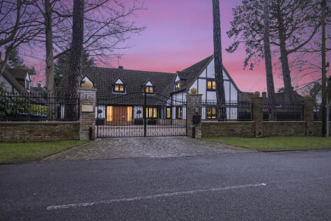 Tydcombe Road, Warlingham, CR6