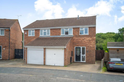 Cairns Road, Colchester, CO2