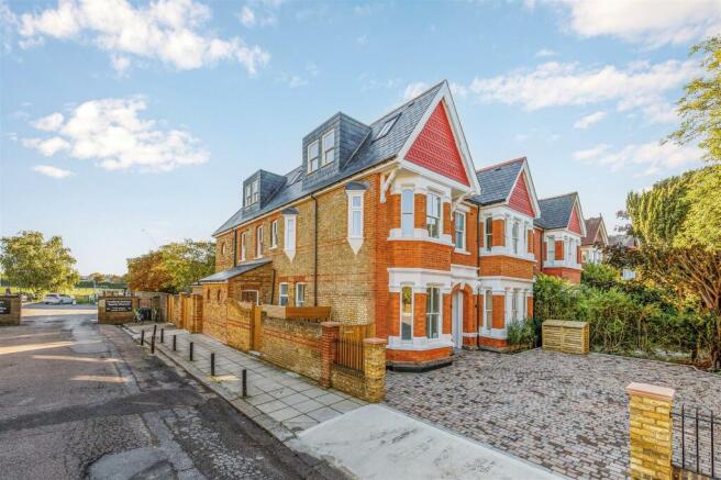 Twyford Avenue-3.jpg