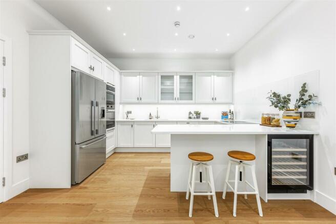 Flat 2 -  8 Twyford Avenue-5.jpg