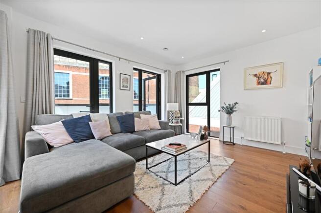 AR - Dauphine House10.JPG