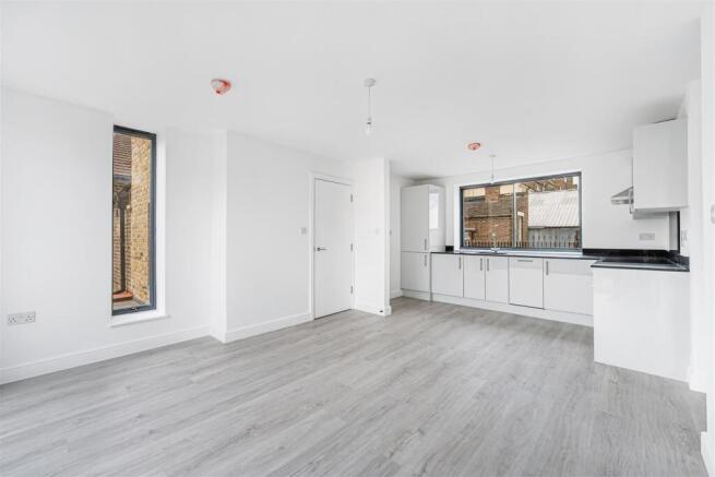 FFF Spencer Road-5.jpg