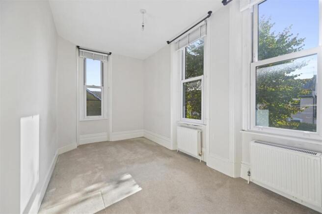 Aston Rowe - Cumberland Road2.JPG