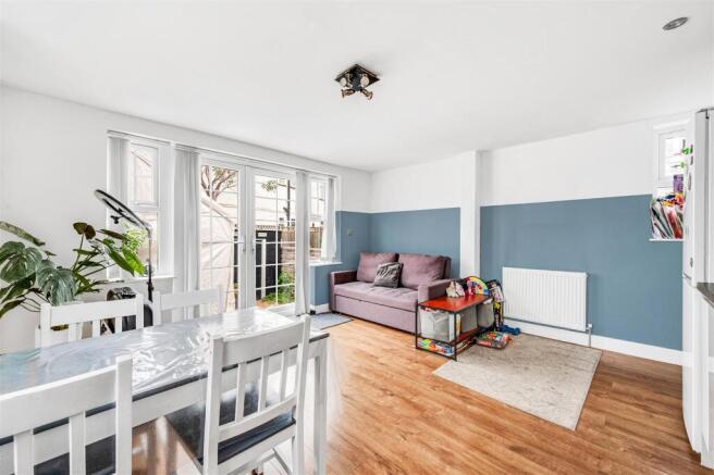 35a Campbell Road-5.jpg