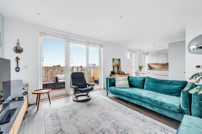 57, Munster Court-5.jpg