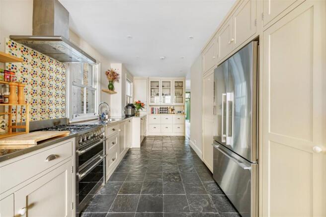 38 Shalimar Gardens-8.jpg