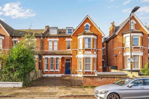 Cumberland Park,Poets Corner,Acton