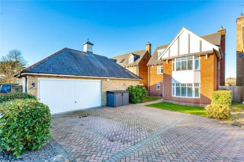 Southend Road, Wickford, Essex, SS11