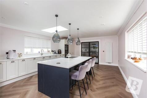 Beauchamps Drive, Wickford, Essex, SS11