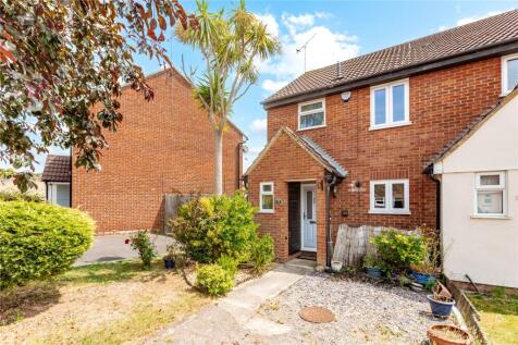 Roding Way, Wickford, Essex, SS12