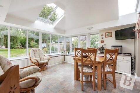 London Road, Rawreth, Essex, SS11