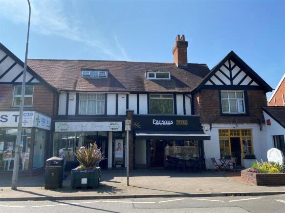 40a Station Road - front.jpg