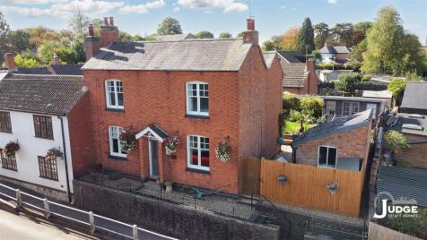Main Street, Desford, Leicester
