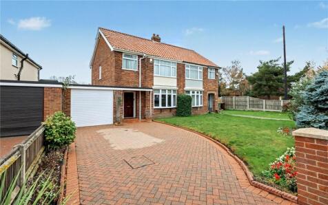 Heath Crescent, Hellesdon, Norwich, Norfolk, NR6