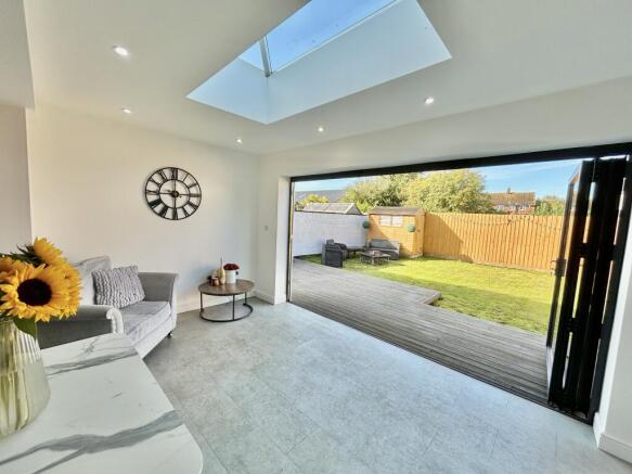 Kitchen/family room