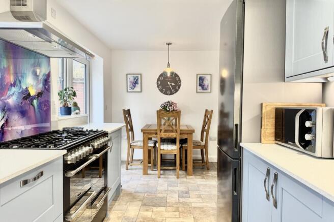 Kitchen/Breakfast Room