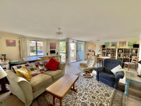 Living/Dining Room