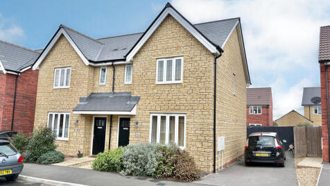 Carnation Drive, Bridgwater, Somerset, TA5