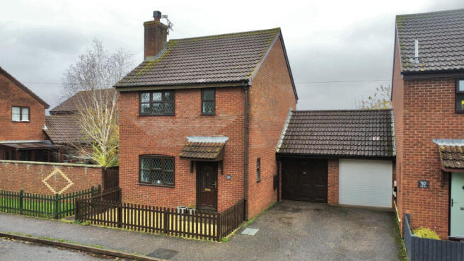 dji_fly_20251111_124128_588_1763050161317_photo_op