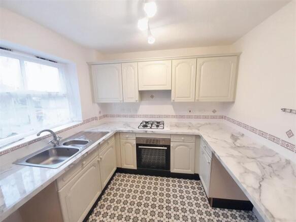 Kitchen (first-floor)