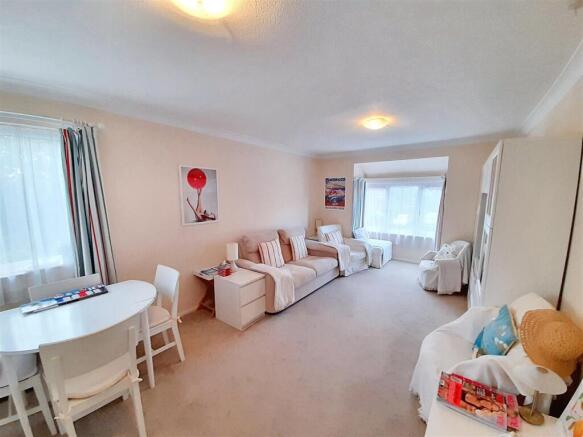 Living / dining room