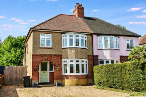 Lakes Lane, Newport Pagnell