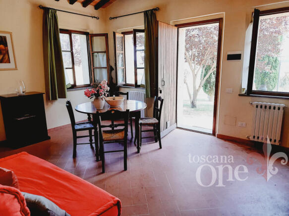 salon, wejscie (2) c