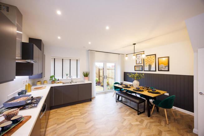 CP_HR_ShowHomes_90