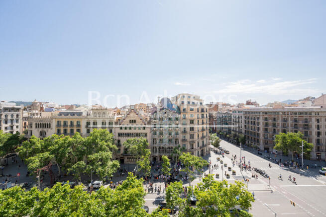 soberbio-y-luminoso-piso-de-lujo-con-excelentes...