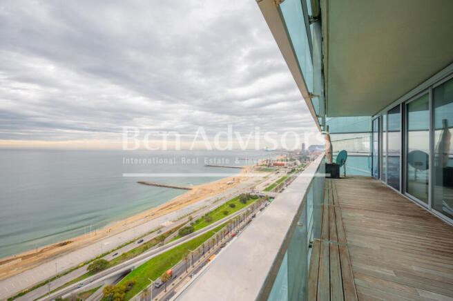 Fabulosa-vivienda-con-terraza-y-excelentes-vist...