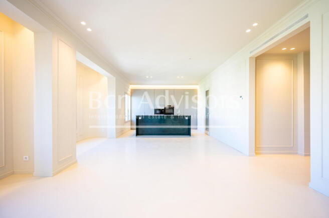 Esplendido-y-luminoso-piso-reformado-a-estrenar...